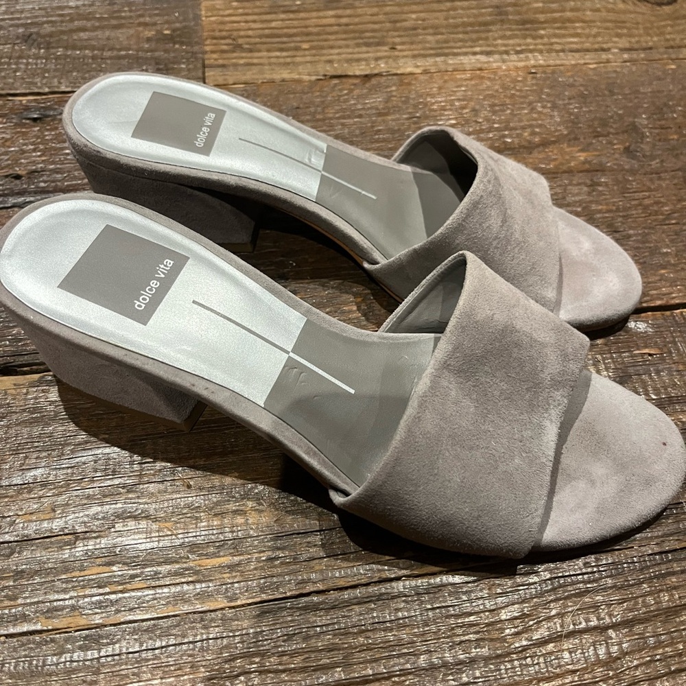 Dolce Vita Gray Suede Women's Slide Sandals size 6